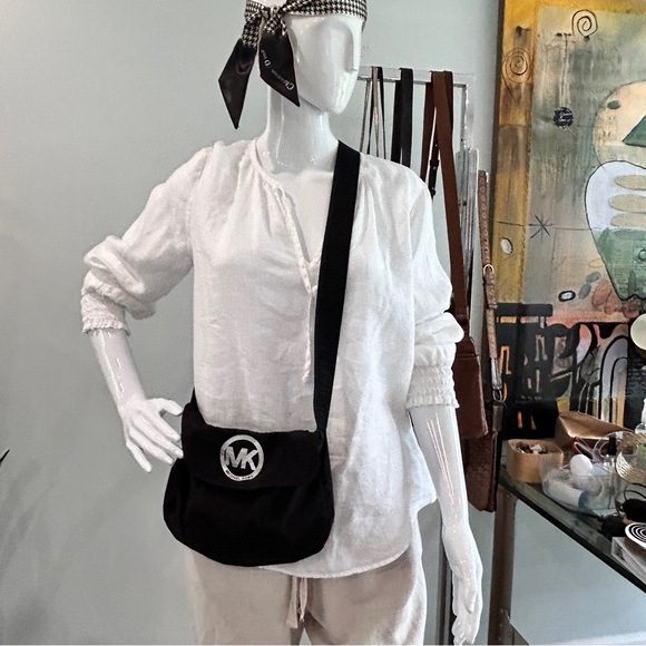 Michael Kors Black Metallic Python Crossbody Mini Bag w/ Bonus Belt Bag - Picture 13 of 16